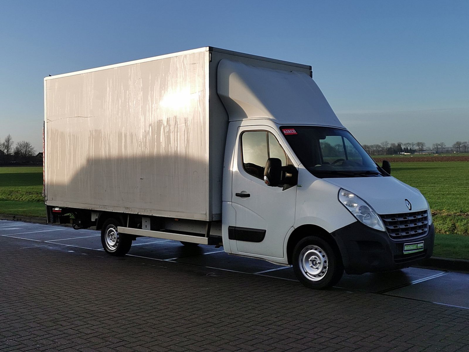 RENAULT MASTER T35 2 3 DCI Bestelbus