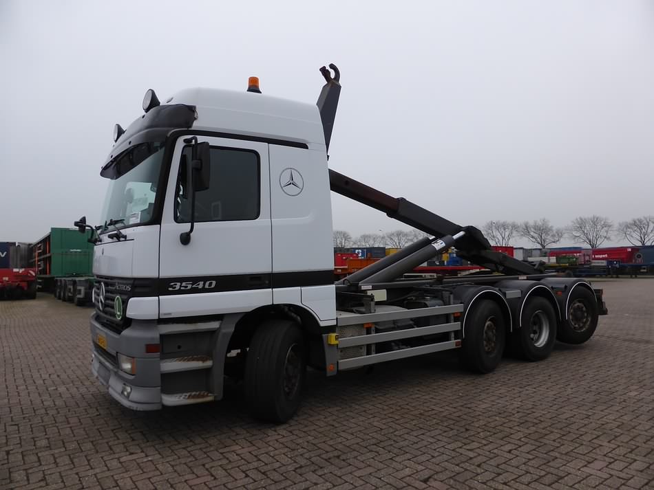 その他 Mercedes-Benz Actros MP3 & IVECOSpecial File:Actros MP3.JPG - Wikimedia Commons