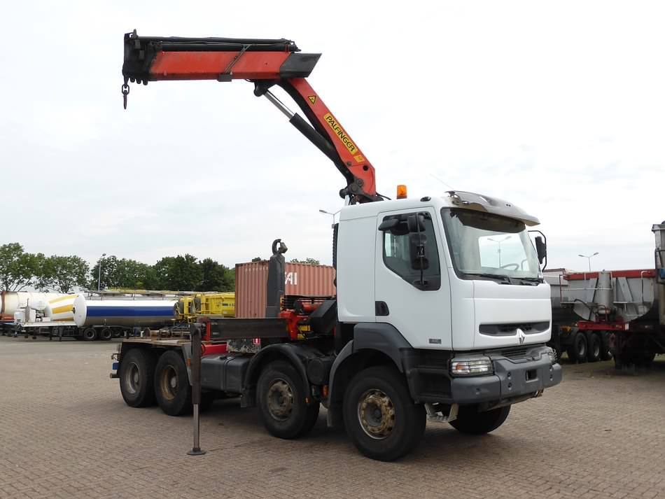 Volvo FMX 500 plateau 8X4 avec grue Palfinger 2013-..