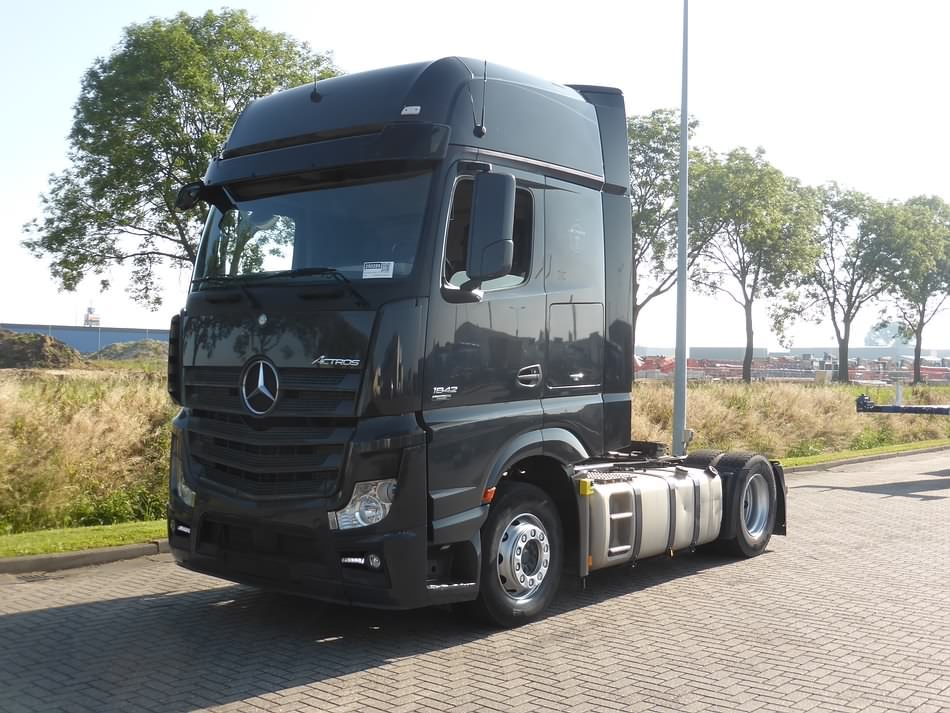 MERCEDES-BENZ ACTROS 1842 LS - Kleyn Trucks