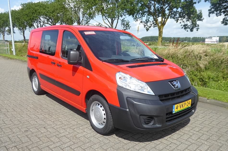 PEUGEOT EXPERT 2.0 HDI 120 W Bestelbus