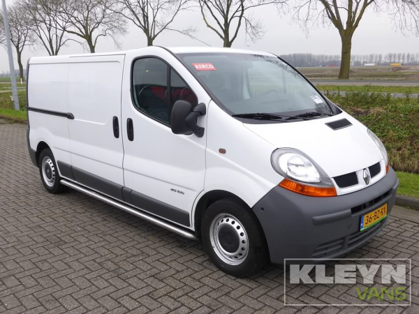 RENAULT - TRAFIC 1.9 DCI