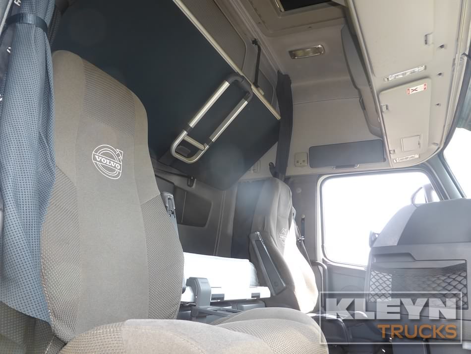 VOLVO FH 13.460 - Kleyn Trucks