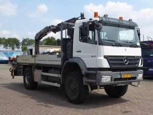 MERCEDES-BENZ - AXOR 1833