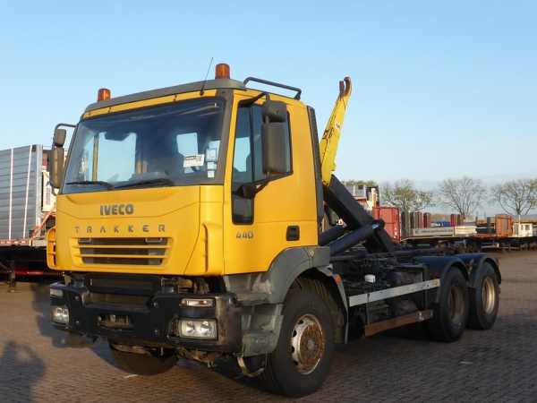 IVECO - 260E44