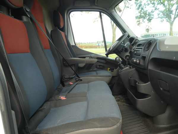 RENAULT - MASTER 2.3 DCI