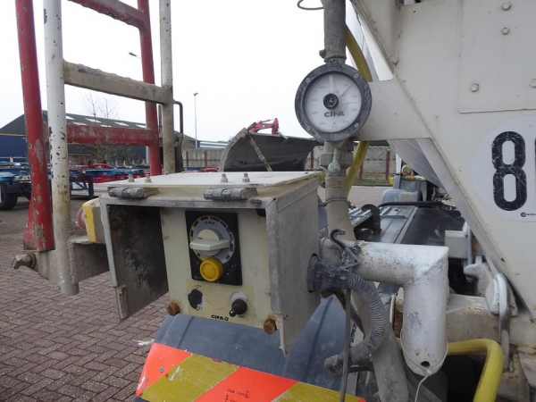 MERCEDES-BENZ - ACTROS 3236