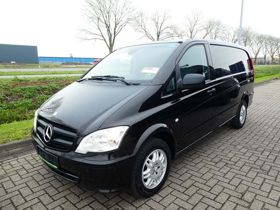 Mercedes benz store vito 113