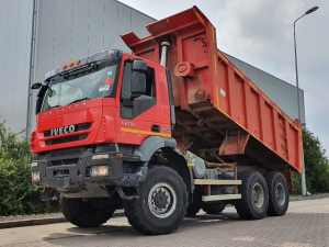 IVECO - AD380T42 TRAKKER