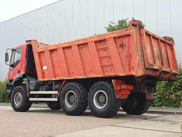 IVECO - AD380T42 TRAKKER