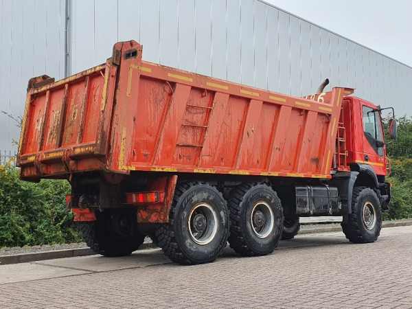 IVECO - AD380T42 TRAKKER