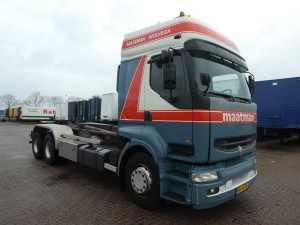 RENAULT - PREMIUM 410