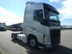 VOLVO - FH 460