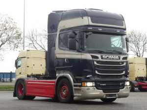 SCANIA - R520