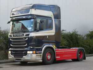 SCANIA - R520
