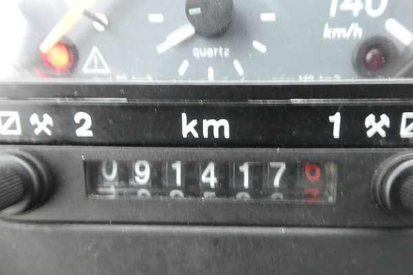 MERCEDES-BENZ - VARIO 814 D