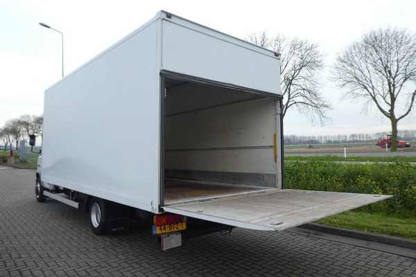 MERCEDES-BENZ - VARIO 814 D