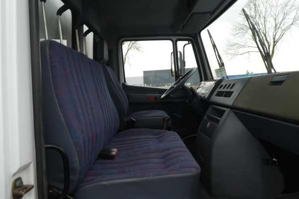 MERCEDES-BENZ - VARIO 814 D