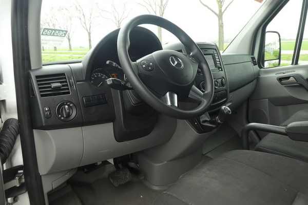 MERCEDES-BENZ - SPRINTER 513 CDI