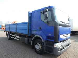 RENAULT - PREMIUM 420