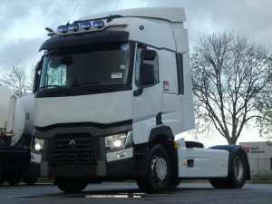 RENAULT - T 460