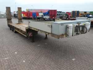 MUELLER - 3 AXLES WITH RAMPS
