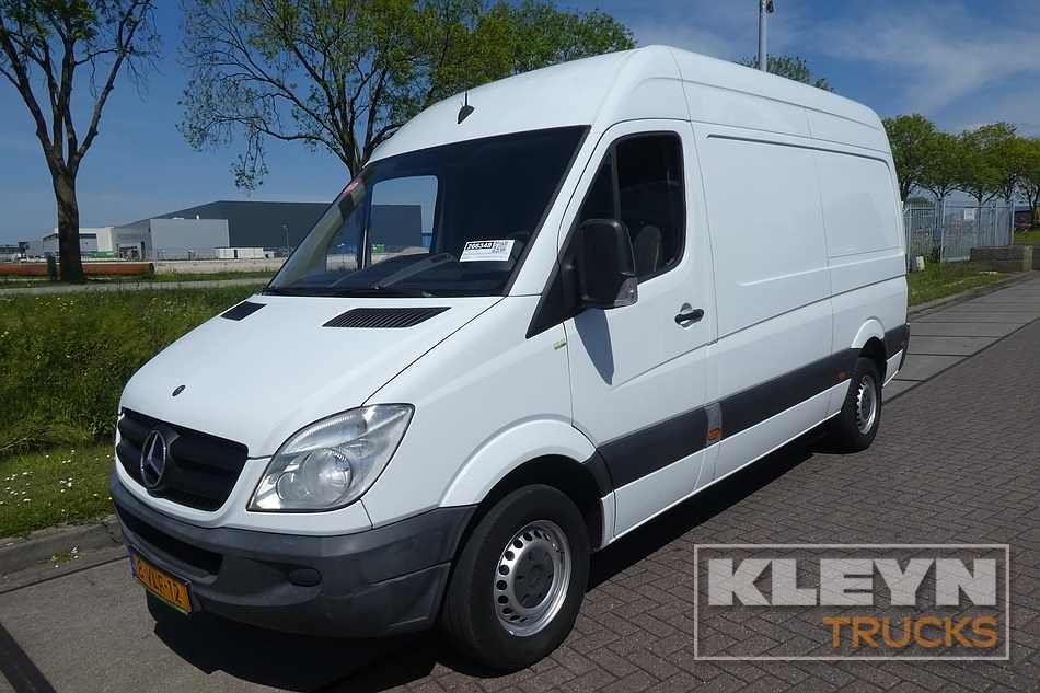 mercedes benz sprinter 311