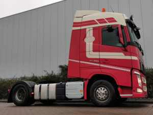 VOLVO - FH 460