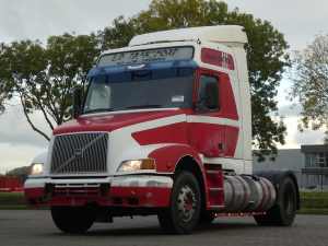 VOLVO - NH 12.420
