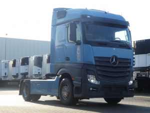 MERCEDES-BENZ - ACTROS 1842 LS