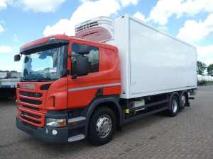 SCANIA - P400