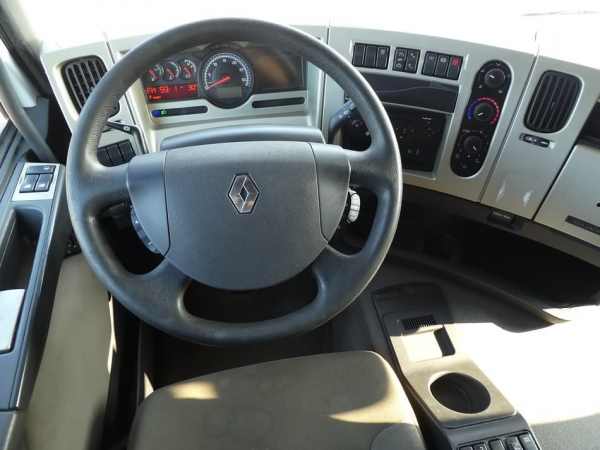 RENAULT - PREMIUM 460
