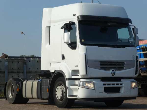 RENAULT - PREMIUM 460
