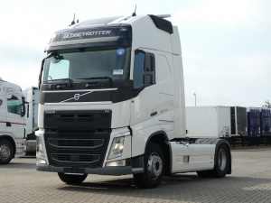 VOLVO - FH 500