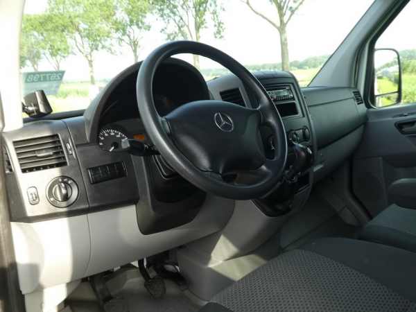 MERCEDES-BENZ - SPRINTER 316 CDI