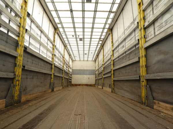 SYSTEM TRAILERS - 2 ASSSEN GESTUURD