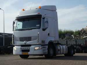 RENAULT - PREMIUM 410
