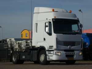 RENAULT - PREMIUM 410