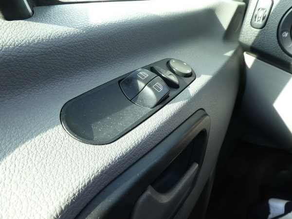 MERCEDES-BENZ - SPRINTER 319 CDI