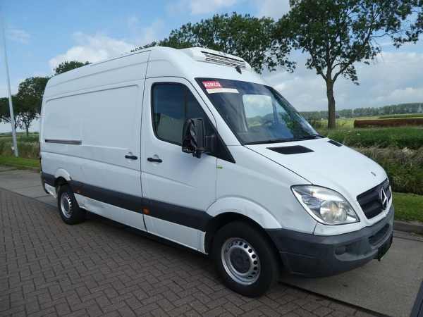 MERCEDES-BENZ - SPRINTER 319 CDI