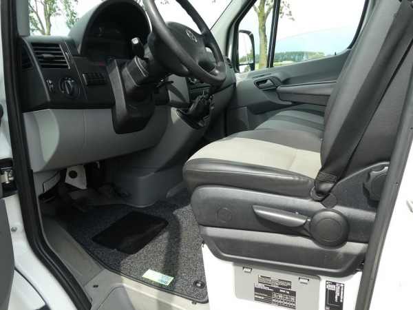 VOLKSWAGEN - CRAFTER 35 2.0 TDI