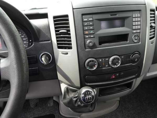 VOLKSWAGEN - CRAFTER 35 2.0 TDI