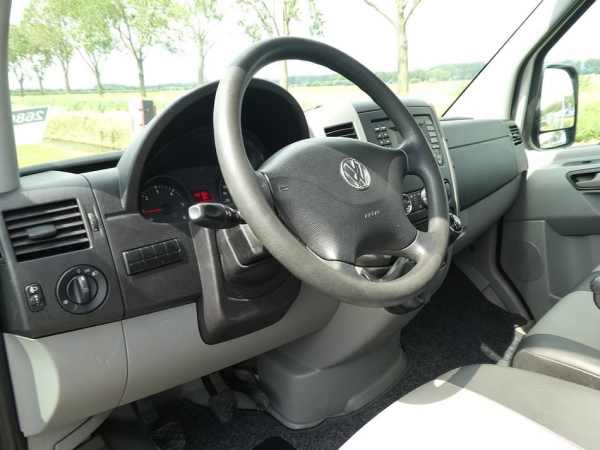 VOLKSWAGEN - CRAFTER 35 2.0 TDI