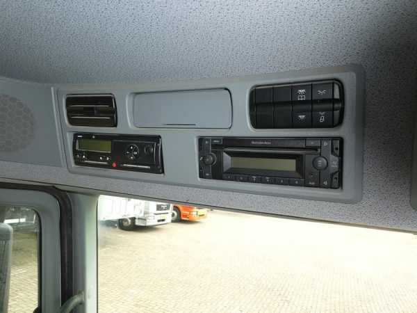 MERCEDES-BENZ - ACTROS 3244