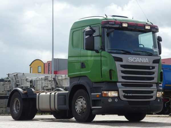 SCANIA - R440