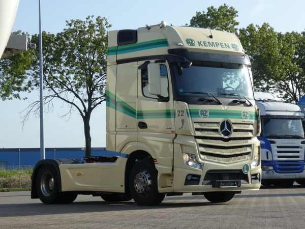MERCEDES-BENZ - ACTROS 1851 LS
