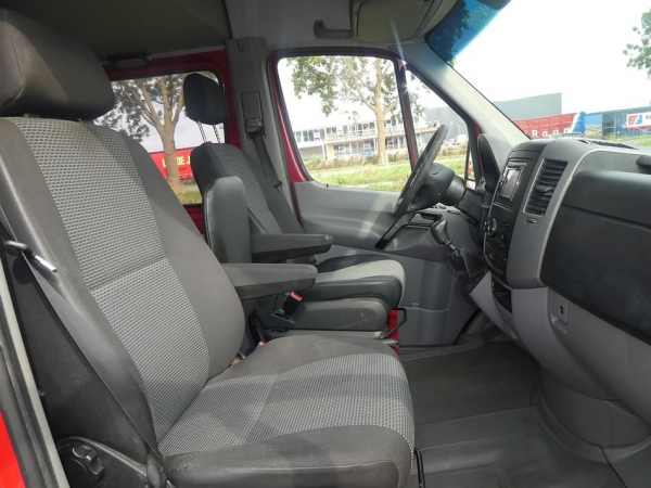 MERCEDES-BENZ - SPRINTER 516 CDI