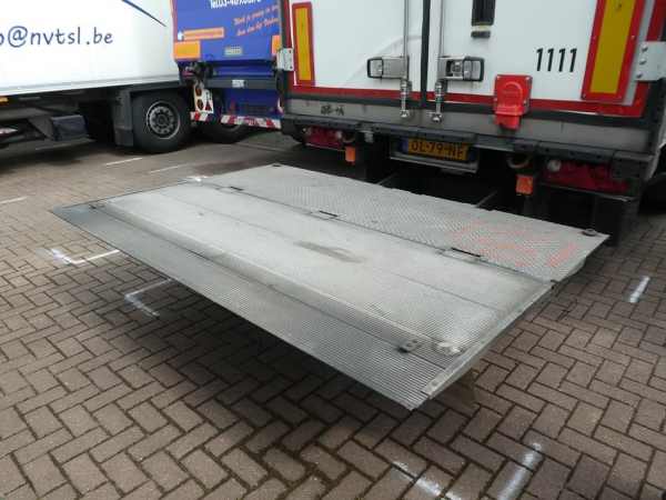 SCHMITZ - THERMOKING SLX300E