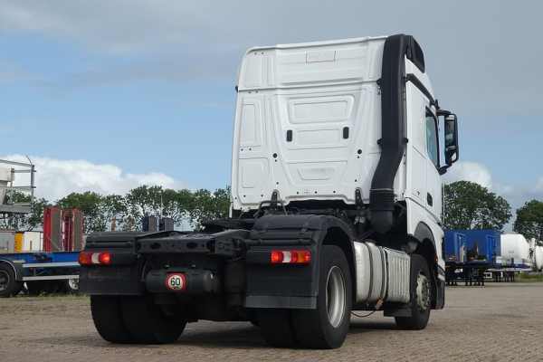 MERCEDES-BENZ - ACTROS 1842 LS