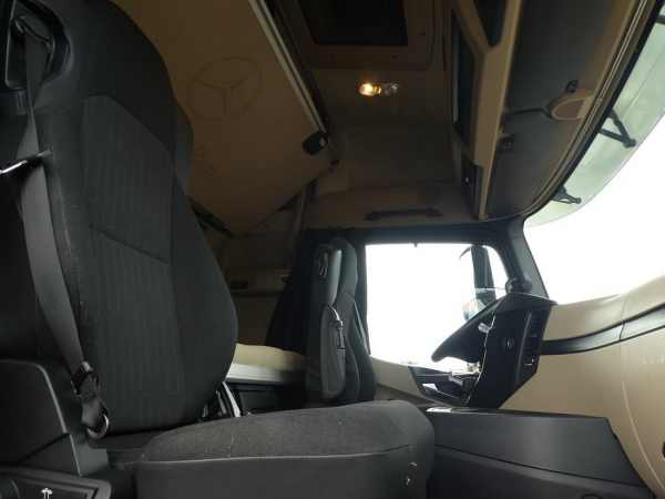 MERCEDES-BENZ - ACTROS 1842 LS